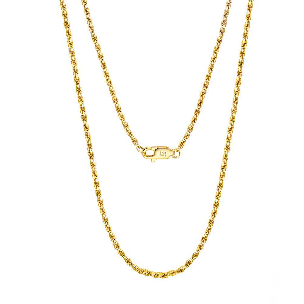 Delicate twisted rope chain necklace in gold vermeil, featuring a secure lobster clasp with a stamped '925 Italy' hallmark